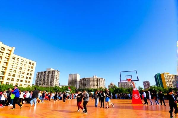 热门NBA比赛录像，重温经典，感受篮球魅力